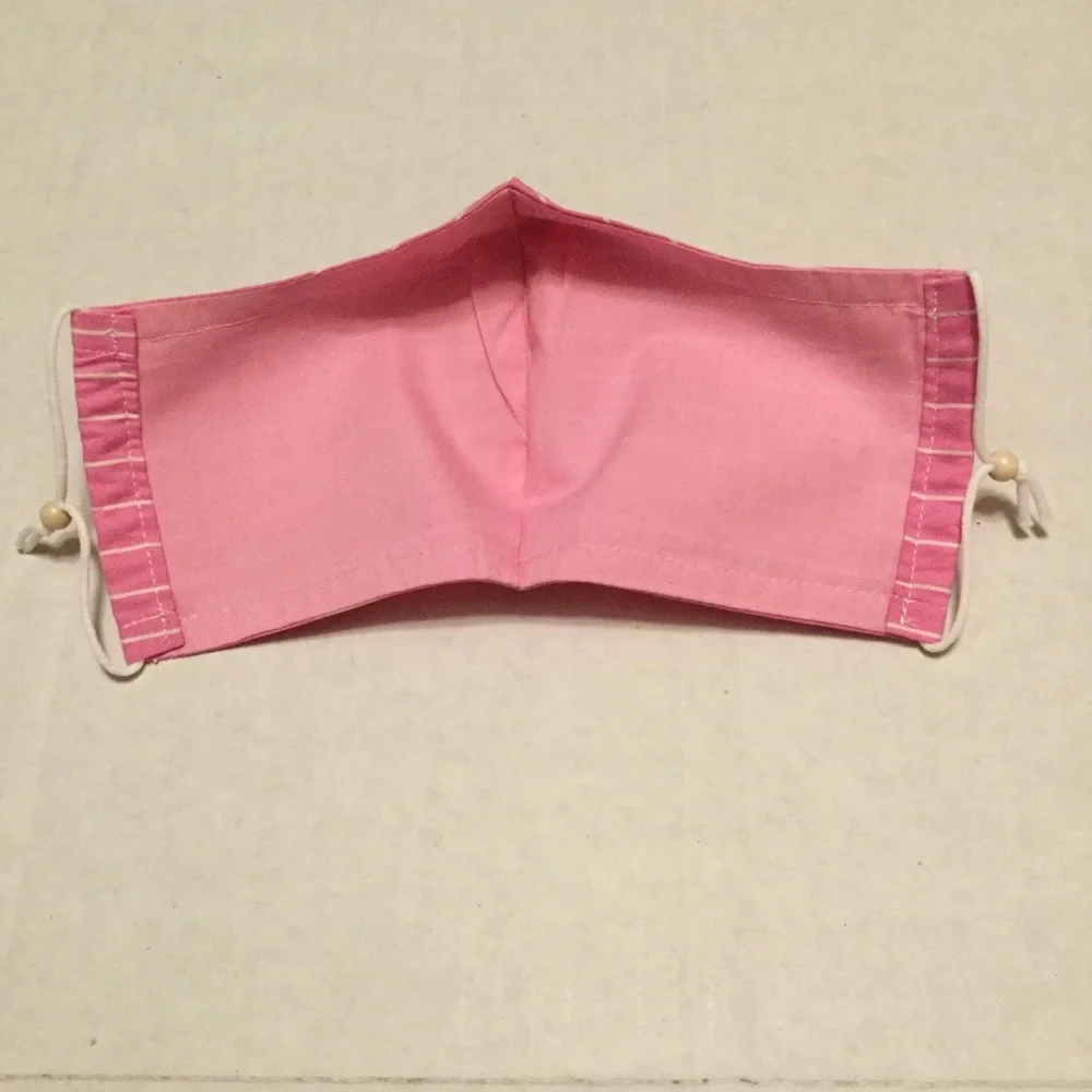 Lilly Pulitzer Cone Shape Face Mask Pink White NEW
